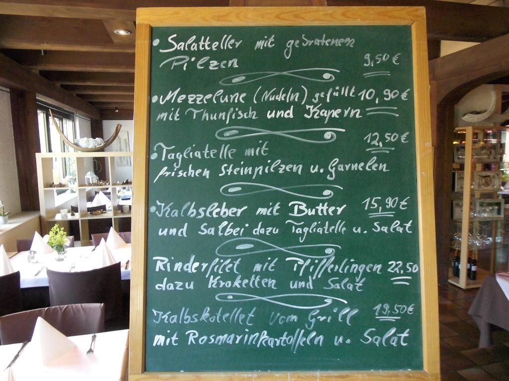 Hotel-Restaurant Schwyzerhuesli Viernheim Ngoại thất bức ảnh