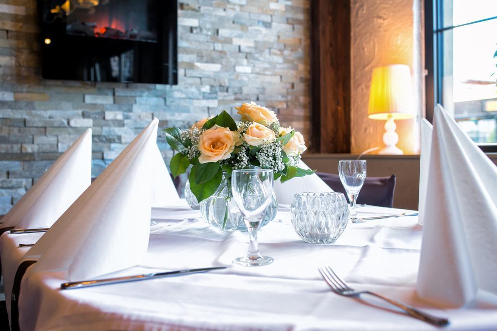Hotel-Restaurant Schwyzerhuesli Viernheim Ngoại thất bức ảnh